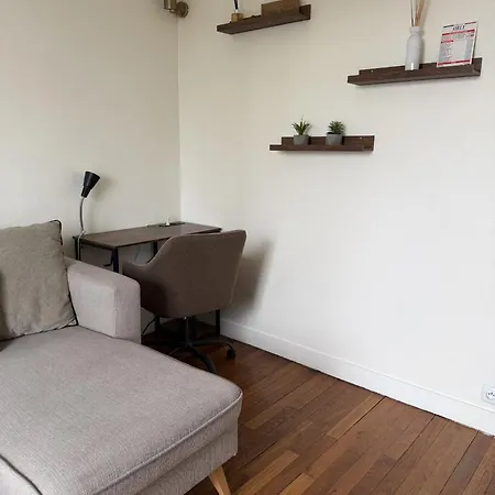 Daire 2 Pieces Proche Aeroport Paris Direct Via La Ligne 14